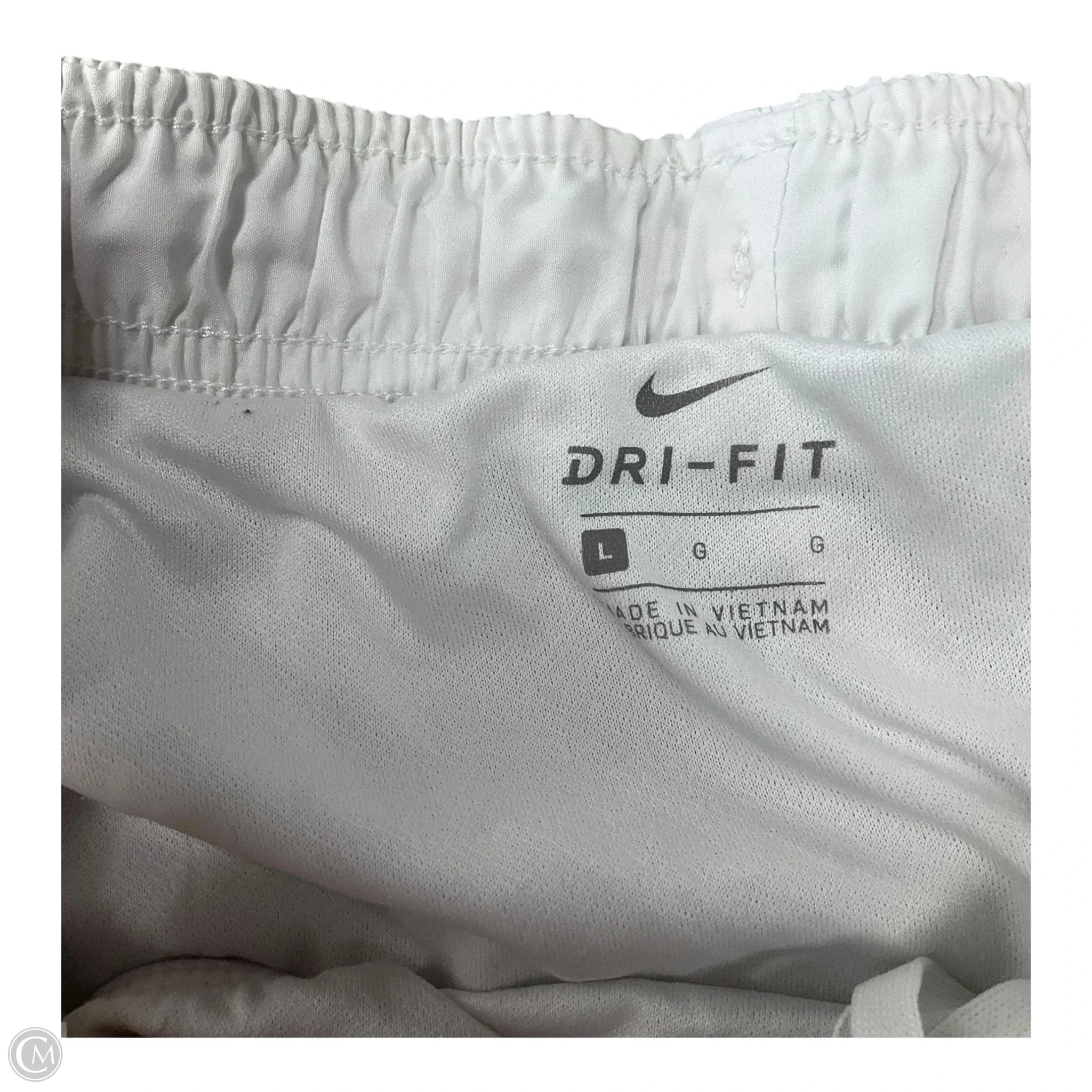 Athletic Shorts By Nike Apparel In White, Size: L