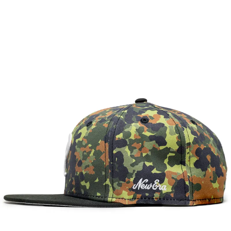 Politics x New Era 59FIFTY Fitted Hat - Black/Flecktarn Camo