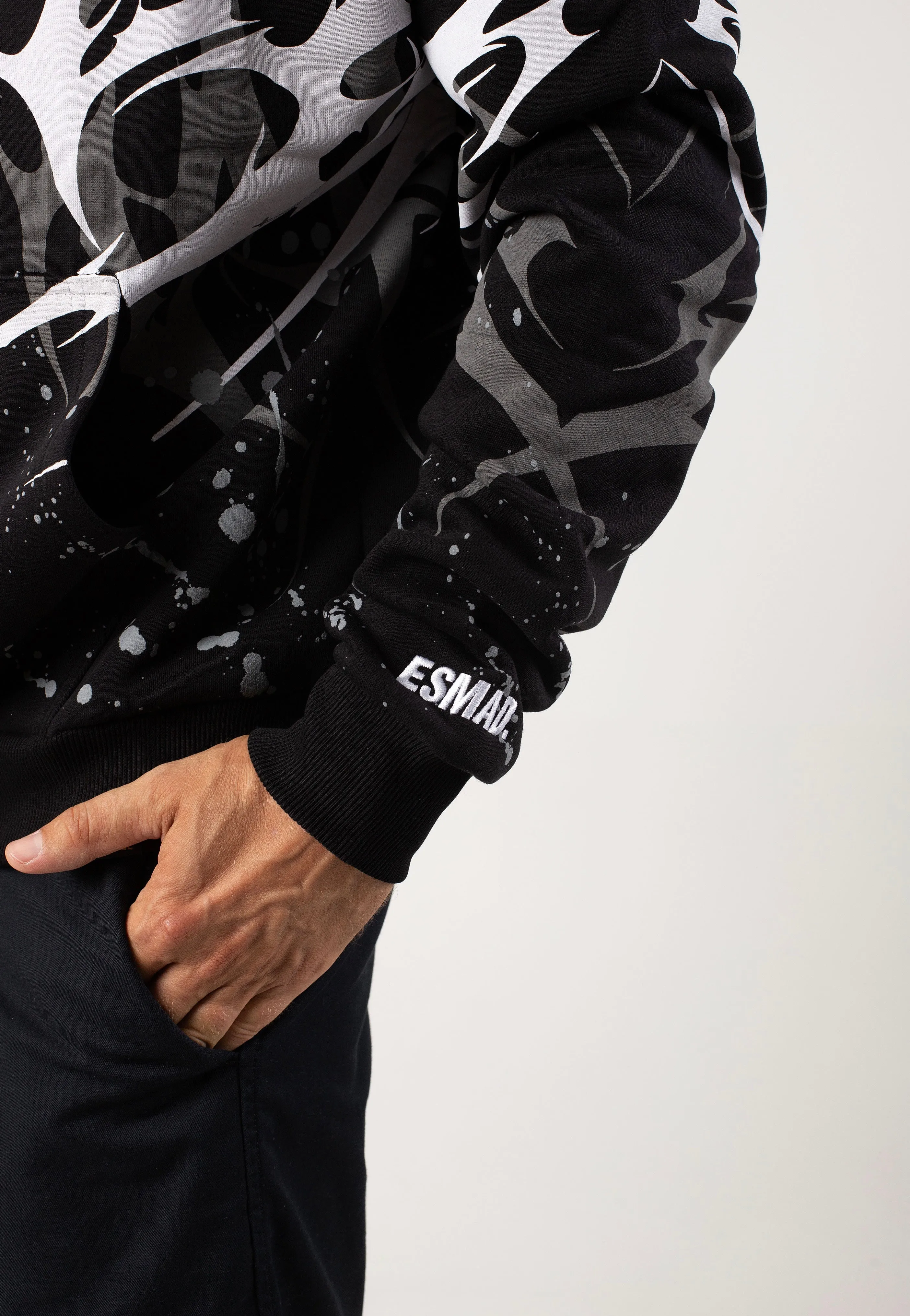 Stay Cold Apparel - Eternal Conquest Black/White - Hoodie