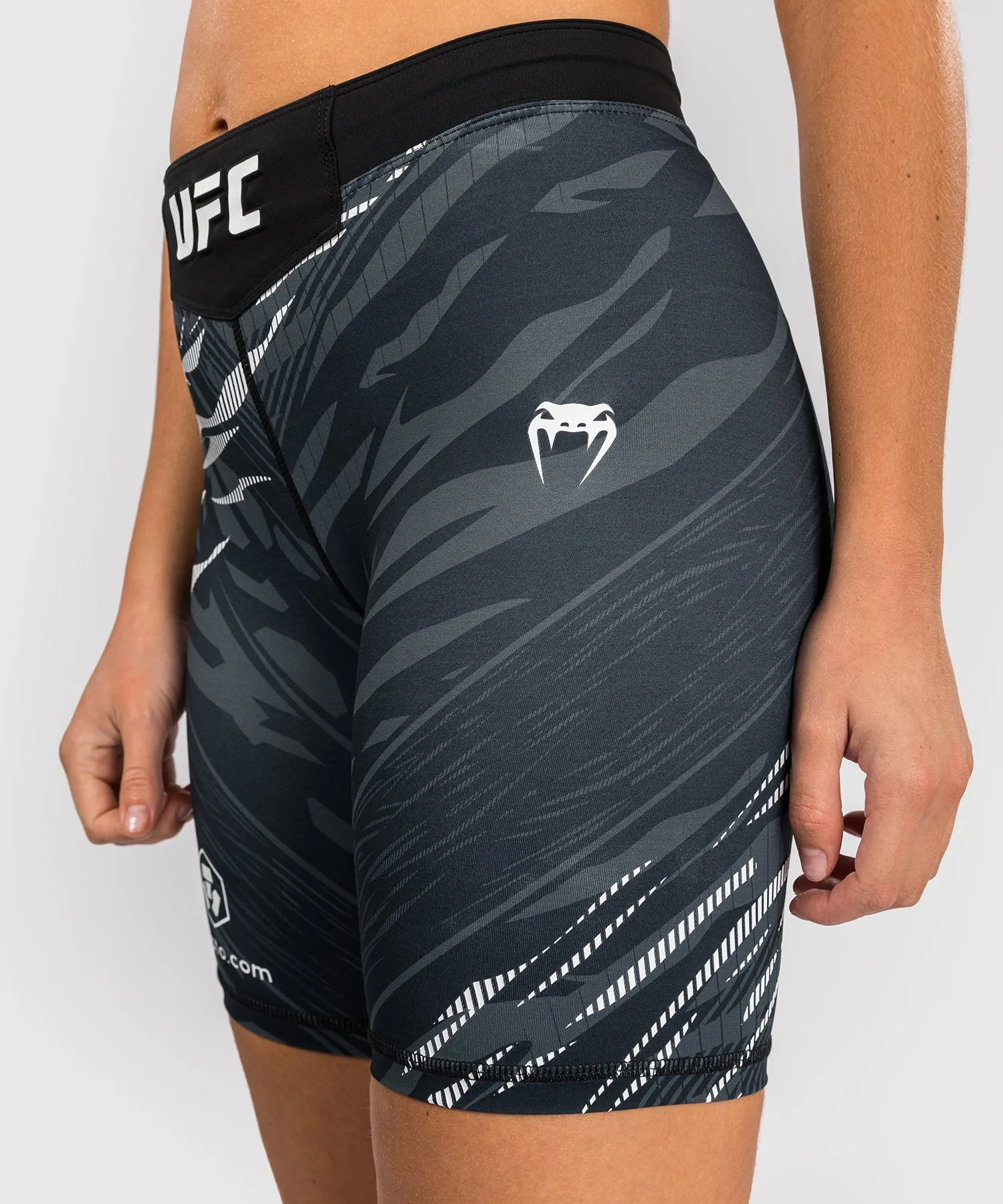UFC Fusion by Venum Authentic Fight Night Women’s Vale Tudo Short - Long Fit - Black