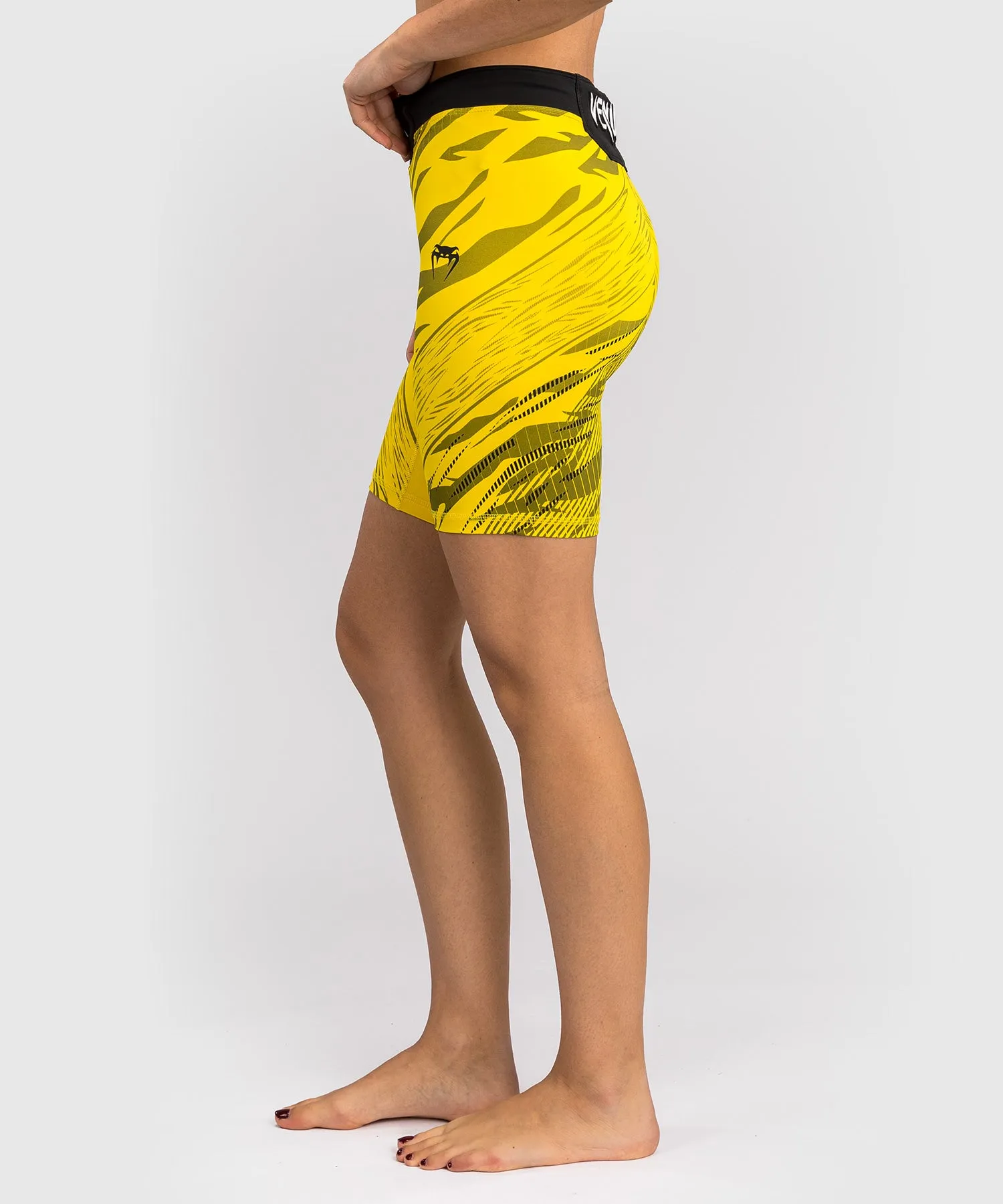 UFC Fusion by Venum Authentic Fight Night Women’s Vale Tudo Short - Long Fit - Yellow